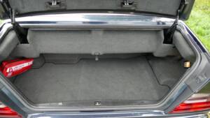 Bild 9/15 von Mercedes-Benz E 200 (1996)