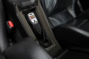 Image 22/26 de Jaguar XKR (2004)