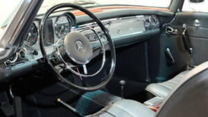 Image 18/35 of Mercedes-Benz 230 SL (1964)