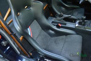 Image 22/50 de BMW 323i (1998)