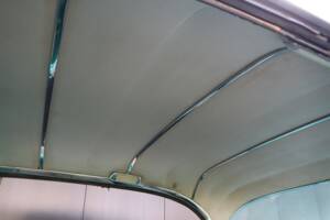 Image 32/50 of Buick 60 Century Riviera (1955)