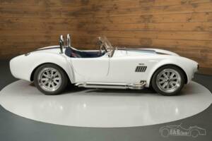 Bild 9/19 von AC Cobra 427 (1965)