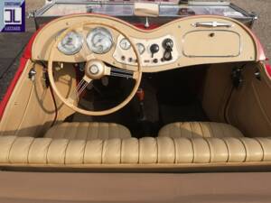 Bild 63/84 von MG TD (1951)