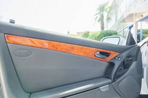 Image 57/86 de Mercedes-Benz SL 500 (2002)