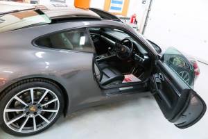 Image 7/12 of Porsche 911 Carrera (2013)