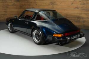 Bild 9/19 von Porsche 911 Carrera 3.2 (1985)