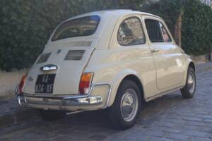 Image 9/37 of FIAT 500 L (1971)