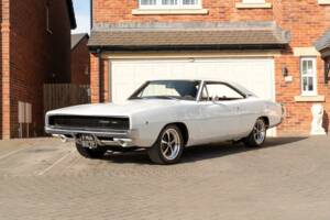 Image 1/40 of Dodge Charger (1968)
