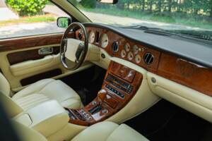 Immagine 21/50 di Bentley Arnage Red Label (1999)