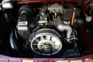 Afbeelding 18/21 van Porsche 911 Carrera 3.2 (1984)