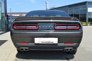 Bild 9/35 von Dodge Challenger SXT (2019)