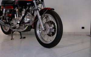 Immagine 16/96 di Ducati 750 GT (1974)
