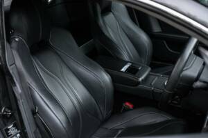 Imagen 20/46 de Aston Martin V12 Zagato (2011)