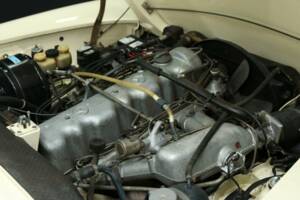 Bild 20/30 von Mercedes-Benz 280 SL (1971)