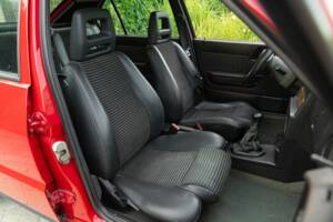 Afbeelding 29/45 van Alfa Romeo 33 - 1.3 (1991)