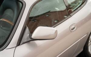 Bild 13/37 von Jaguar XKR (2001)