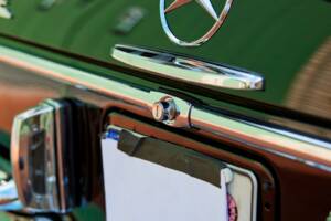 Imagen 43/199 de Mercedes-Benz 280 SE 3,5 (1971)