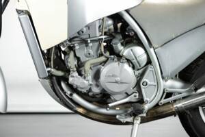Bild 24/50 von Aprilia Moto 6.5 (2000)