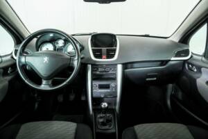 Bild 7/23 von Peugeot 207 1.6 VTi SW (2010)