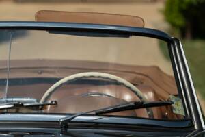 Imagen 38/50 de Mercedes-Benz 190 SL (1962)