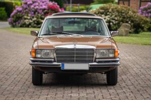 Image 7/81 of Mercedes-Benz 280 SE (1979)