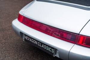 Afbeelding 12/61 van Porsche 911 Carrera 4 (1990)