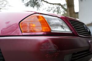 Image 15/95 of Mercedes-Benz 300 SL (1993)