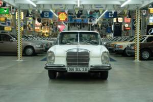Afbeelding 18/70 van Mercedes-Benz 300 SEL (1968)