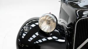 Image 10/15 de Citroën Traction Avant 11 B (1955)