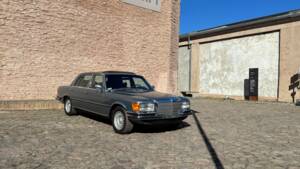 Image 7/147 de Mercedes-Benz 450 SEL 6,9 (1976)