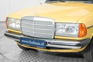 Bild 19/50 von Mercedes-Benz 300 TD Turbodiesel (1981)