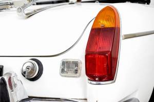 Bild 17/50 von MG MGB (1973)