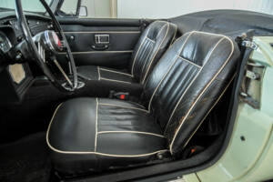 Afbeelding 15/50 van MG MGB (1968)