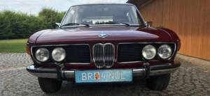 Bild 4/4 von BMW 2500 (1977)