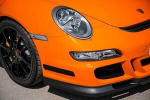 Bild 37/39 von Porsche 911 GT3 RS (2007)