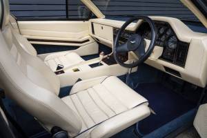 Image 19/25 of Aston Martin V8 Zagato Volante (1989)