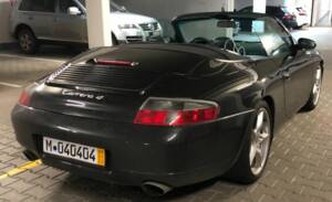 Image 6/7 of Porsche 911 Carrera 4 (2000)