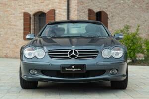 Image 5/50 of Mercedes-Benz SL 500 (2001)