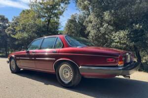 Immagine 31/41 di Jaguar XJ 12 (1990)