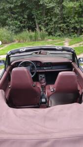 Image 95/104 of Porsche 911 Carrera 3.2 (1986)
