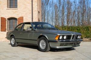 Bild 2/50 von BMW 635 CSi Group A (1983)