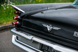 Afbeelding 26/27 van DeSoto Fireflite Sportsman (1959)