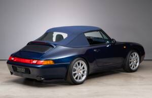 Image 6/25 of Porsche 911 Carrera (1997)