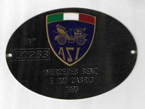 Afbeelding 39/40 van Mercedes-Benz E 200 (1996)