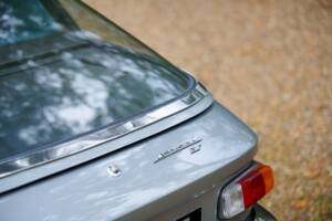 Image 13/50 of Jensen FF (1967)