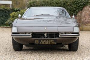 Image 5/50 de Ferrari 365 GTB/4 Daytona (1974)