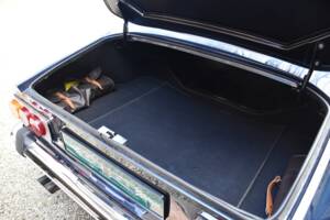 Bild 31/43 von Ferrari 365 GT 2+2 (1970)