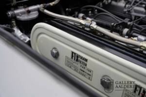 Image 22/50 of Lamborghini Islero 400 GT (2+2) (1969)