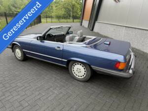 Image 6/46 of Mercedes-Benz 560 SL (1986)