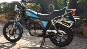 Immagine 2/47 di Laverda 125 LB Custom (1988)
